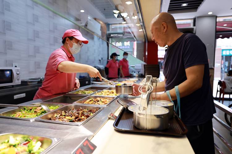 南沙長者飯堂116個 從“一餐熱飯”到“幸福養老”的溫情答卷